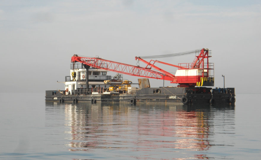 Indagini nel porto di Taranto